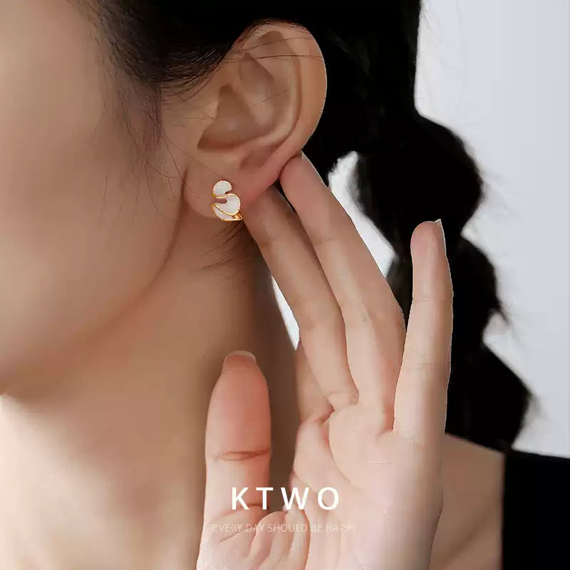 KTWO Tiny White and Lavender Enamel Stud Earrings