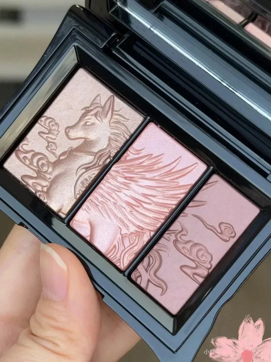 Cheeryep Makeup Review: Pillow Gem Dreams Eyeshadow Palette & Highlighter Swatches