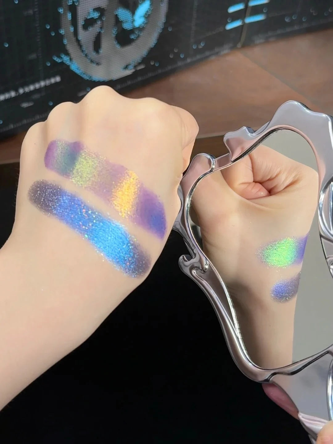 Cheeryep Starcore 16-Color Eyeshadow Palette