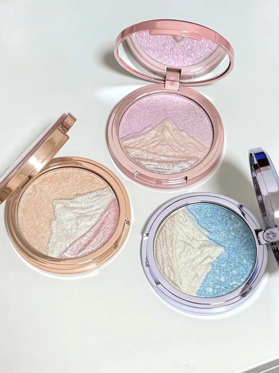 Truth‘Key Champagne Highlighter – 3 Shades in One