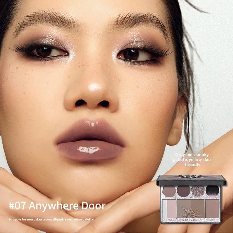 Girlcult Peach Blossom Utopia All-in-one Face palette