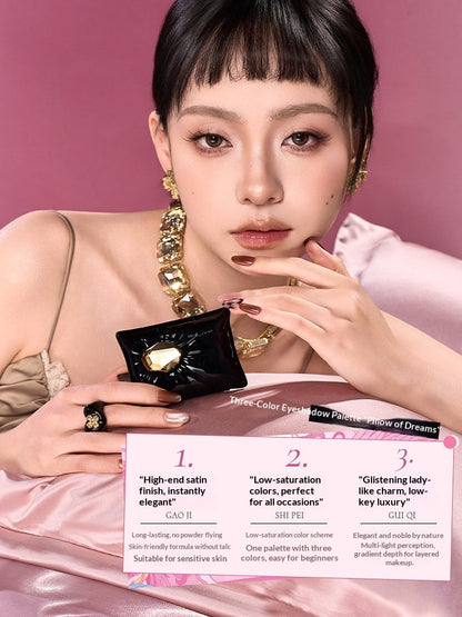 Cheeryep Pillow Gem Dreams Eyeshadow Palette & Highlighter