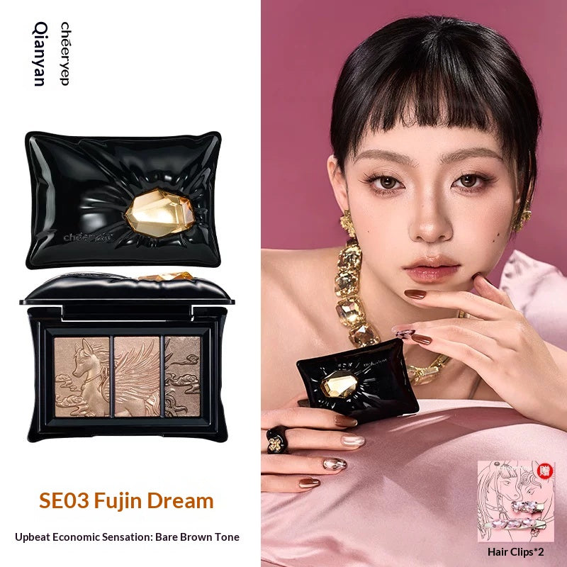 Cheeryep Pillow Gem Dreams Eyeshadow Palette & Highlighter