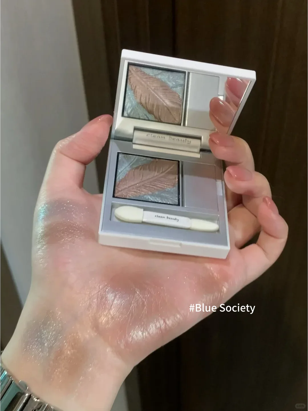 RED CHAMBER Satin Eyeshadow Duo