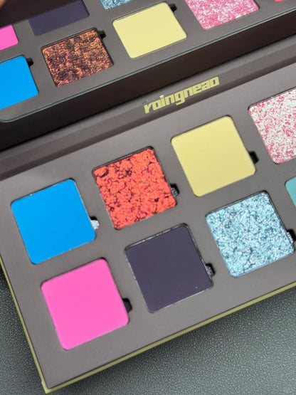 ROINGNEAO 10-Color Bright Eyeshadow Palette