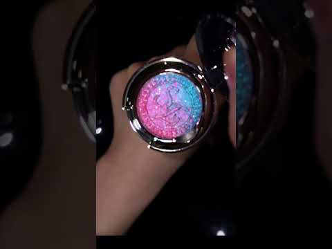 SheenEffect Deep Sea Blue to Barbie Pink Multichrome Eyeshadow